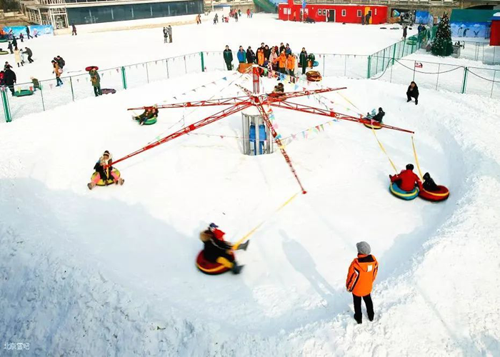 仅16.8元就享受20元的【永定河】自行车公园滑雪场门票，包含小火车，小飞机，旋转木马，海盗船，碰碰车，每个项目只限游玩一次，不含保险。