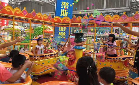 仅118元，享受价值260元【重庆】桐花湾游乐园亲子票，桐花湾秉承生态环保、民企共富原则，顺应旅游发展时代大势，定位六大唯美主题：美景、美乐、美食、美游、美宿、美育