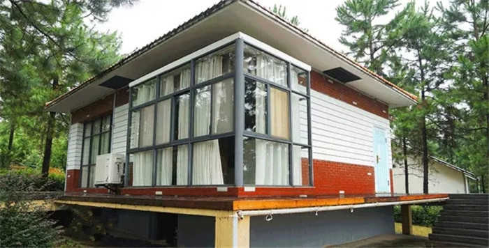 仅1180元就享受1280元的鄂王城生态文化园（5号别墅住宿）鄂王城生态文化园占地面积3600多亩，建筑风格融汇中西，素以“春有花，夏有荫，秋有景，冬有青”为目标，休闲娱乐住宿一站式服务。 对接网站	