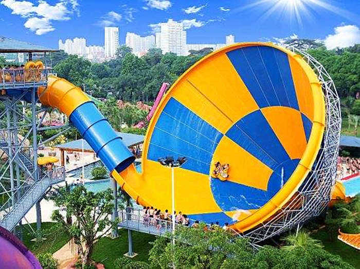 仅需29元，享价值118元的【新乡市】原阳格林湾水上乐园开业特价票一张，仅限7月1日至3日使用，包含：格林湾水上乐园门票一张+海啸池+海浪池+大喇叭+儿童水寨+太空盆+极速滑梯+更衣柜等；