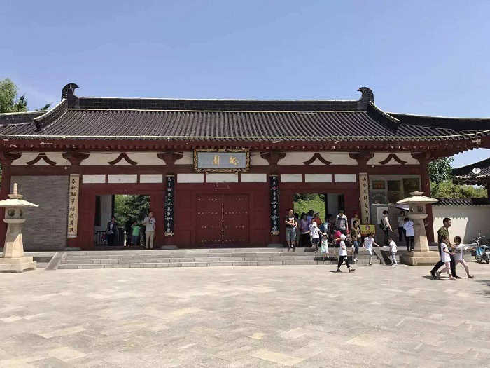 仅48元，享原价158元的【永济】柳园游乐场套票；柳园游乐场，永济市的户外大型游乐场。